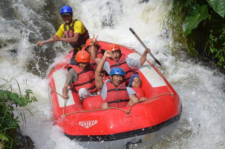 wahana-wisata-rafting-pangalengan-bandung-selatan-23
